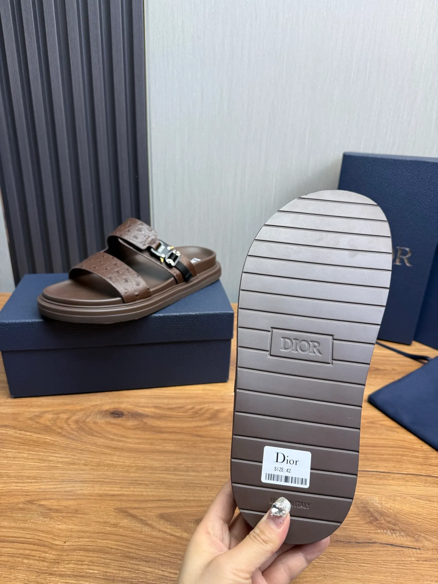 Men's shoes 300💰 Dior. Men's slippers🩴 Official website 1:1 production 38-45 size 45 46 🉑️Customized original material shipped✅